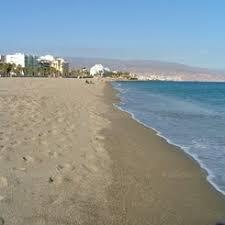 la Playa de La Bajadilla